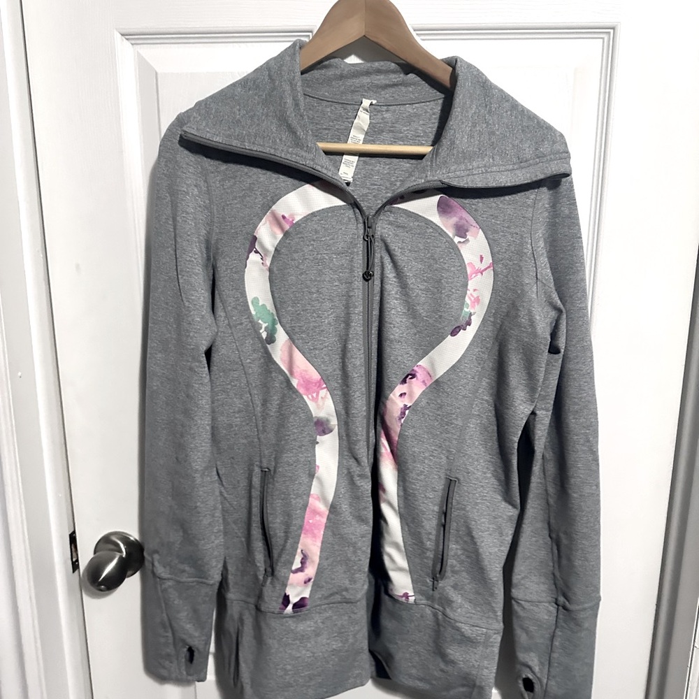 Fitted Zip Up